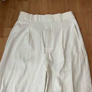 Uniqlo Pleated Pants in Small